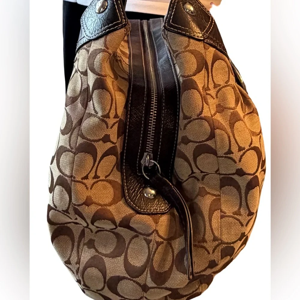 Coach Brown Signature Canvas Shoulder Bag with Dark Brown Leather Trim - Picture 3 of 7